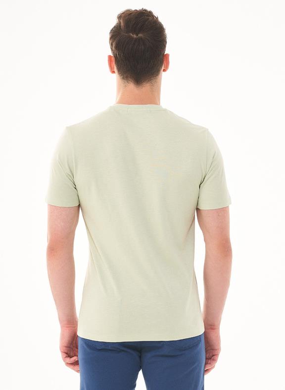 Basic T-Shirt V-neck Soft Green 4