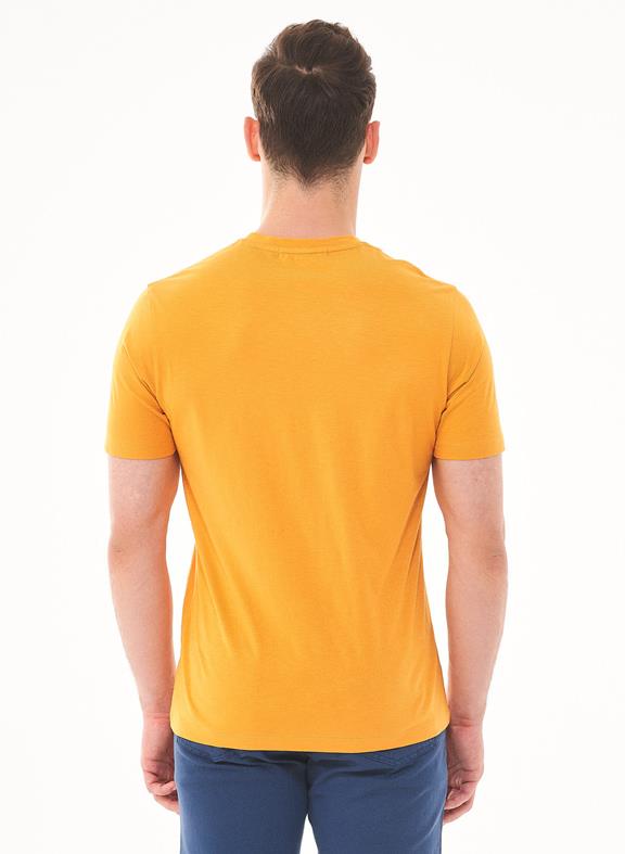Basic T-Shirt V-neck Mango 4