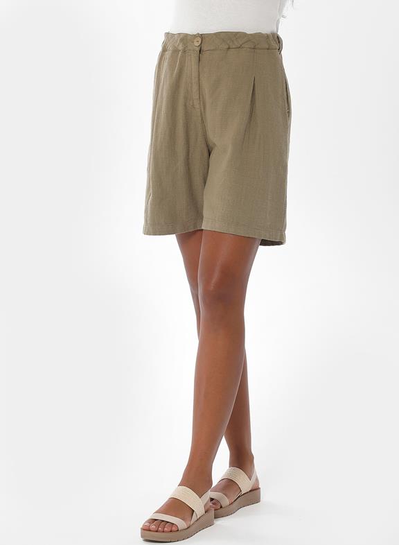 Shorts Pleated Olive Green 3