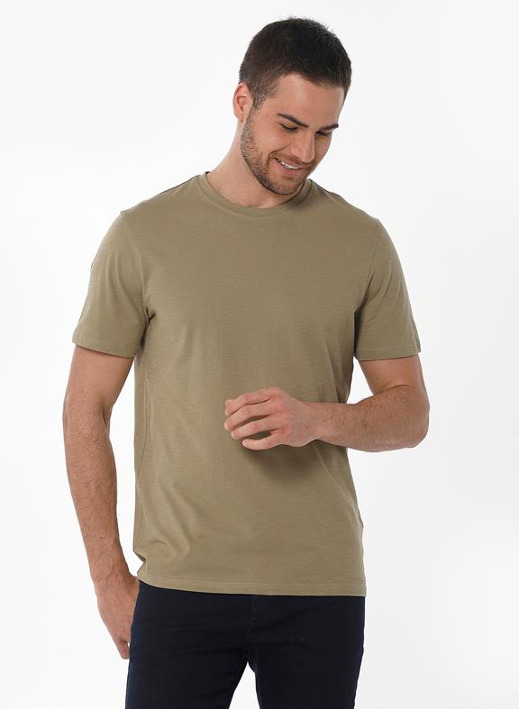 Basic T-Shirt Olive Green 1