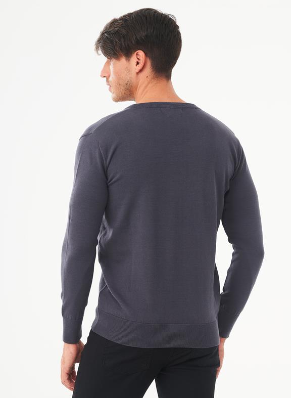Sweater V-Neck Dark Grey 4