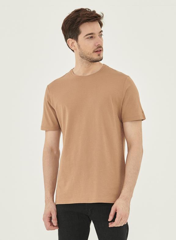 Basic T-Shirt Beige 4