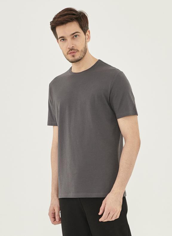 Basic T-Shirt Dark Grey 2