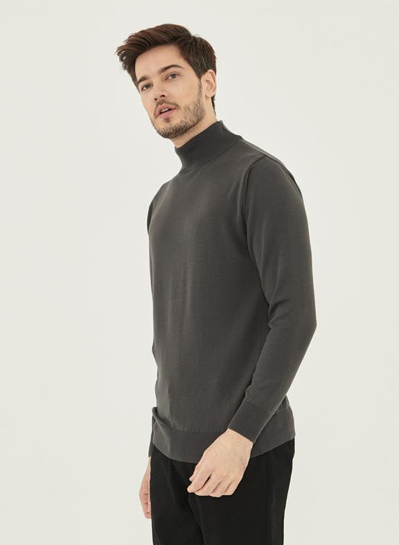 Turtleneck Sweater Dark Grey 3