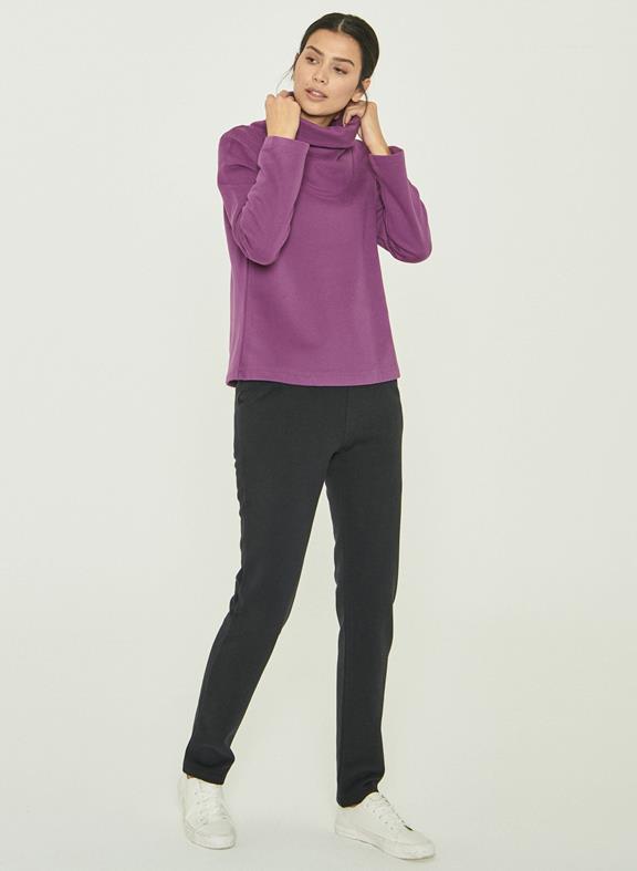 Turtleneck Sweatshirt Purple 2