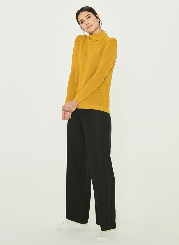 Turtleneck Sweater Dark Yellow 2