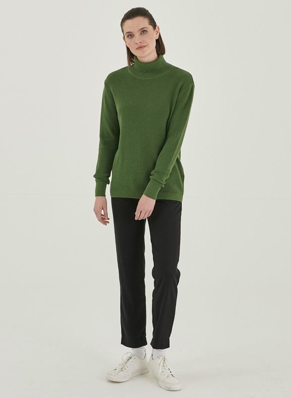 Turtleneck Sweater Dark Green 2