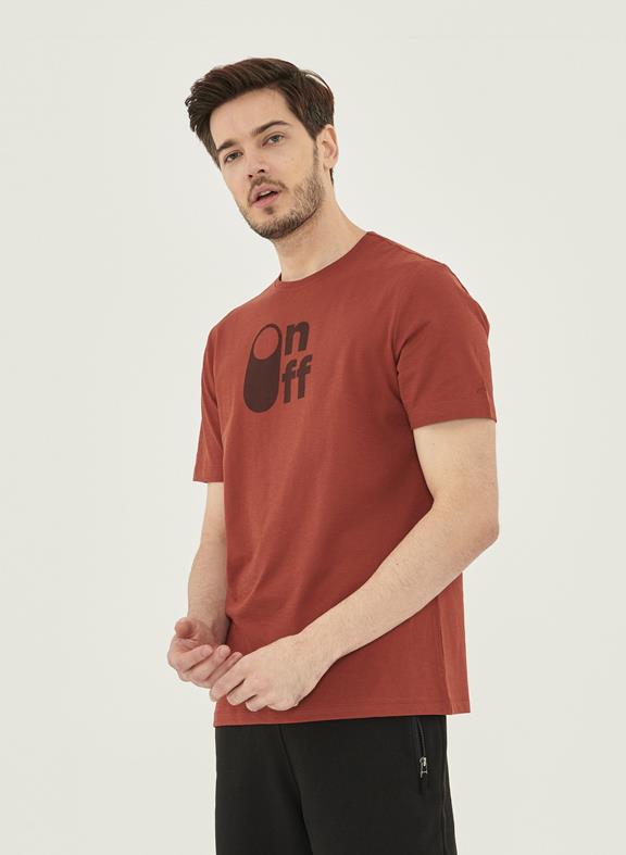 T-Shirt On Off Brown Red 3
