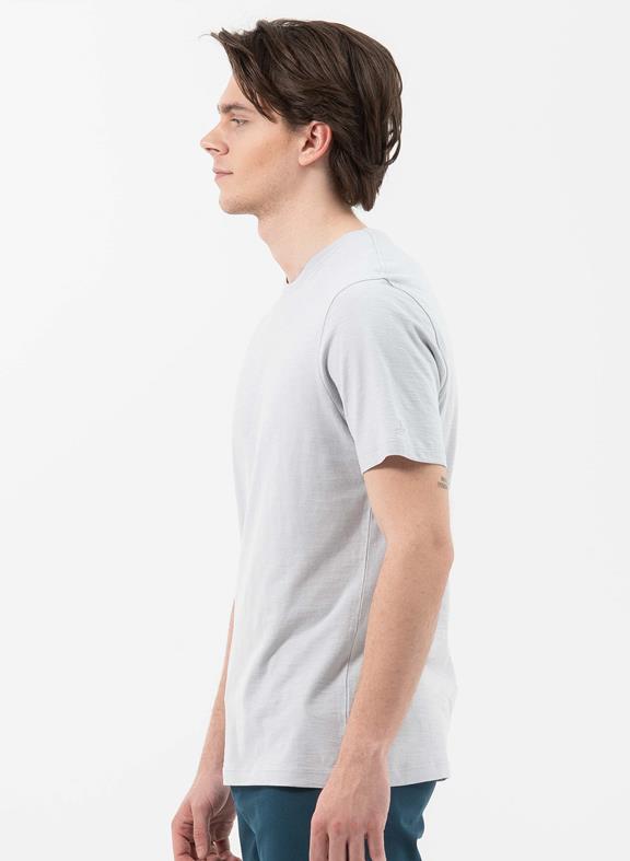 Basic T-Shirt Light Grey 3
