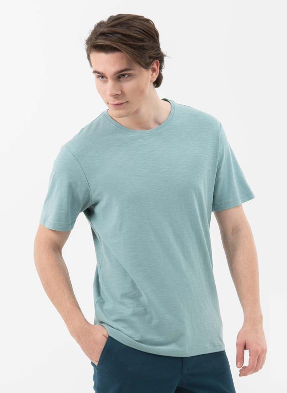 Basic T-Shirt Light Blue 2