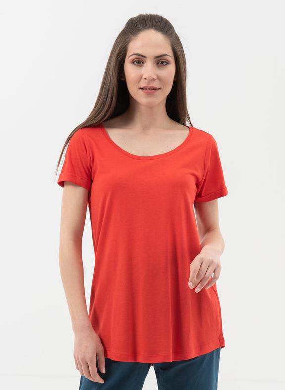 T-Shirt Rood from Shop Like You Give a Damn