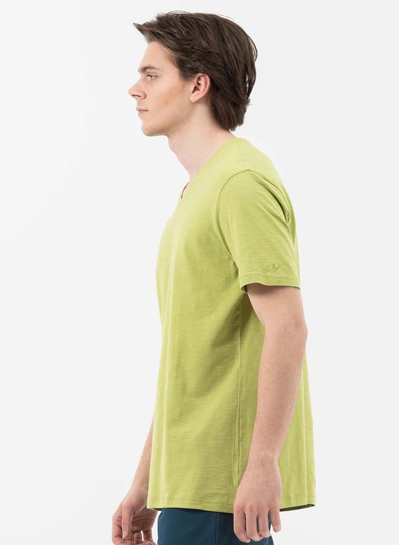 Basic T-Shirt V-neck Light Green 3