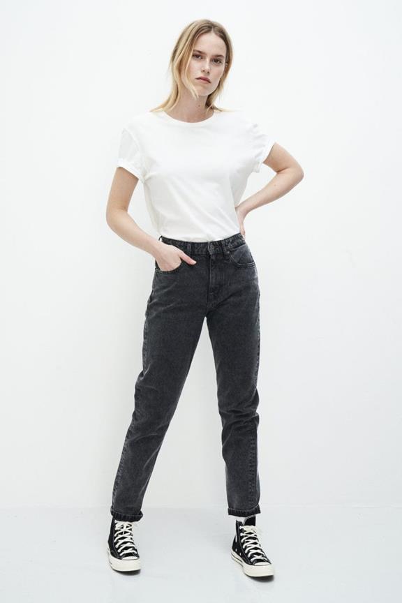 Nora Loose Tapered Jeans Dark Grey 8