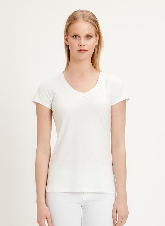 T-Shirt V-Neck Off White via Shop Like You Give a Damn