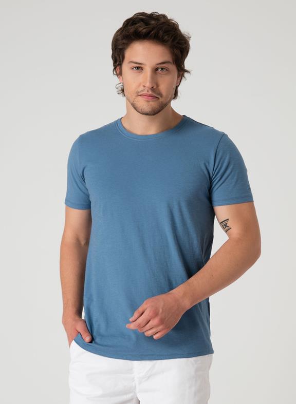 Basic T-Shirt Blue 1