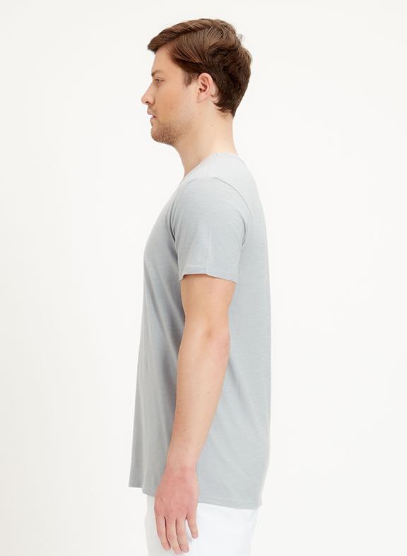 Basic V-neck t-shirt Grey 2