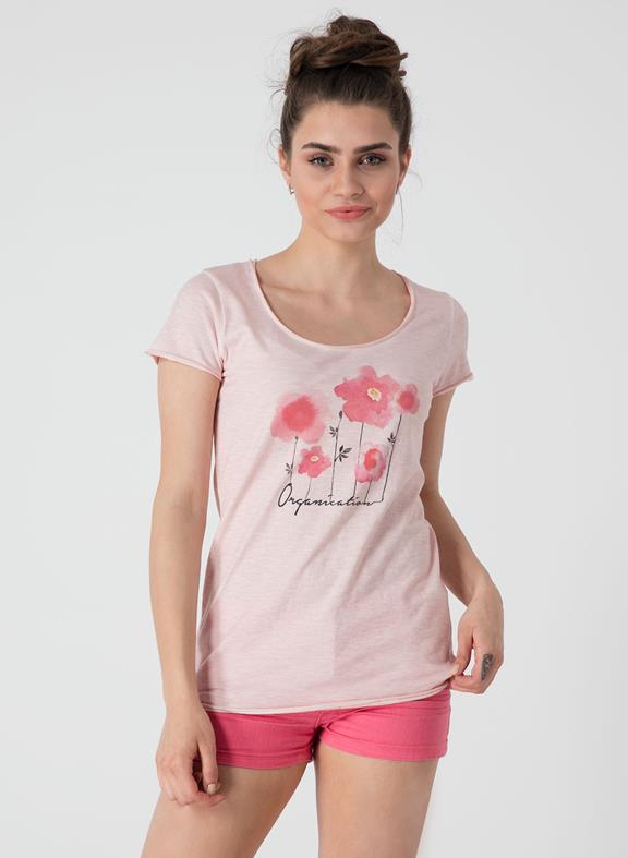 T-Shirt With Floral Motifs 1