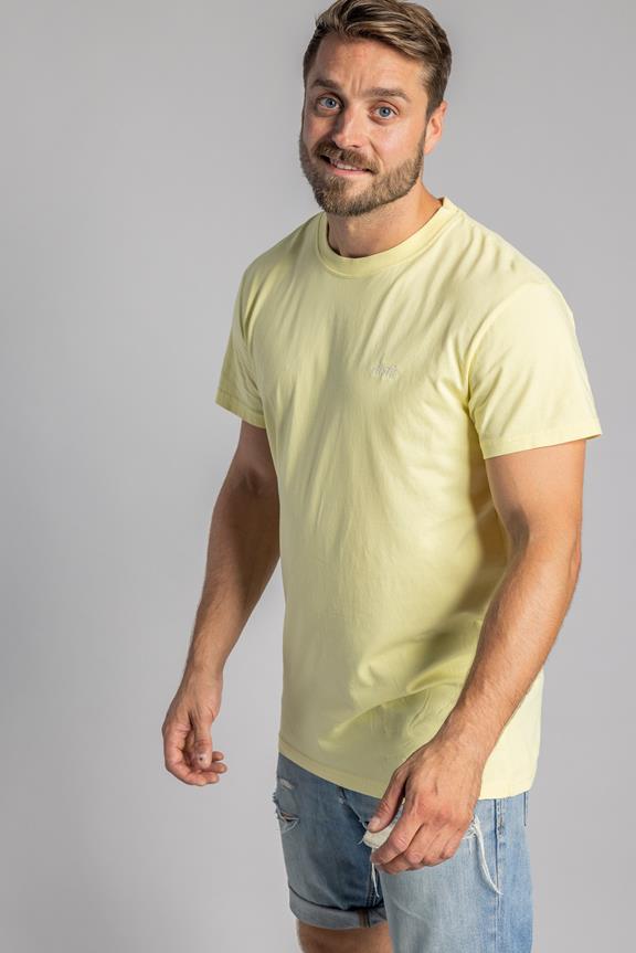 Premium Logo T-Shirt Standard Lemon 3