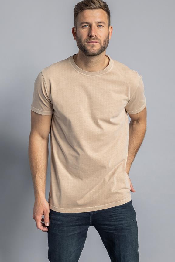 T-Shirt Slim Hellbraun 3