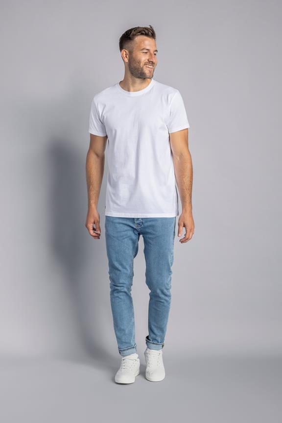 Premium Blank T-Shirt Slim Wit 2