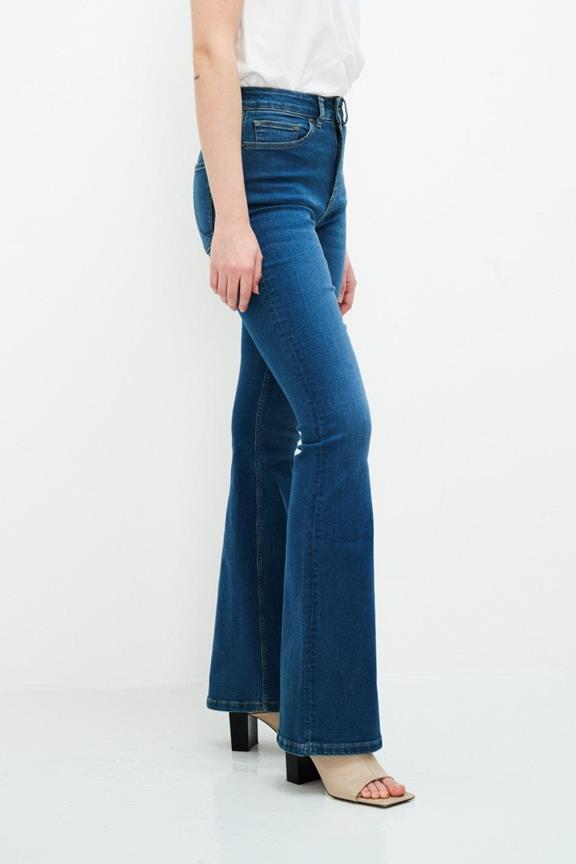 Lisette Flare Jeans Lichtblauw 4