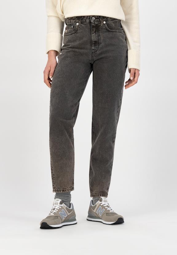 Mom Tapered Jeans Chocolate Bruin 3