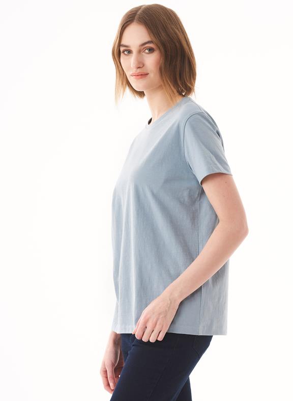 Basic T-Shirt Bio-Katoen Dusty Blue from Shop Like You Give a Damn