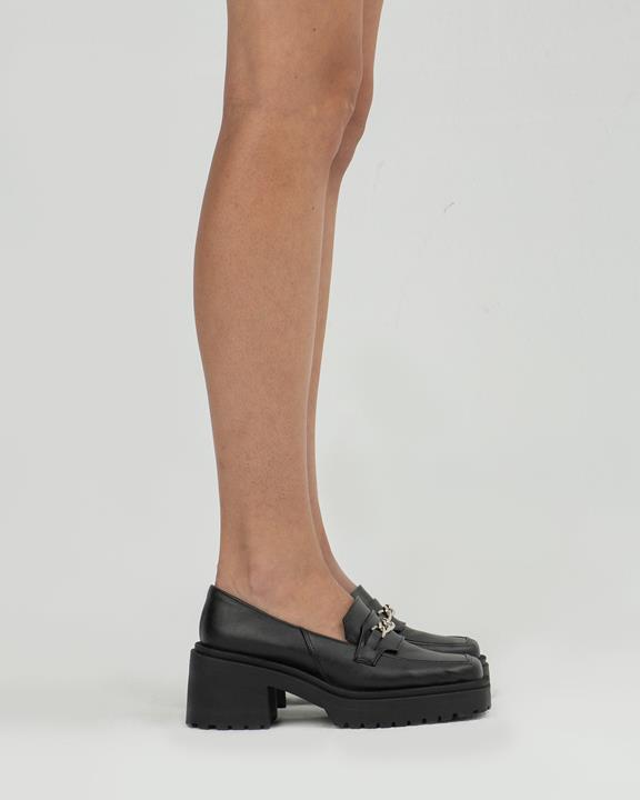 Squared Chunky Loafers Black 4