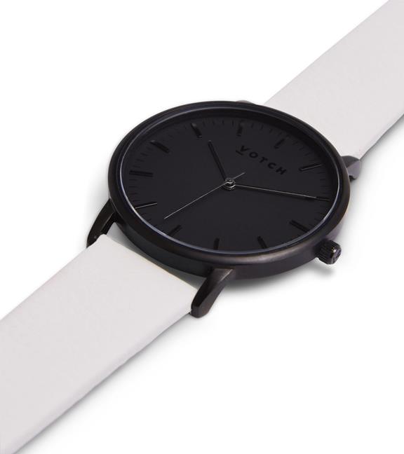 Watch Moment Black & Off White 3