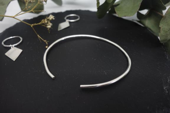 Bracelet Wire Bangle Recycled Silver 1