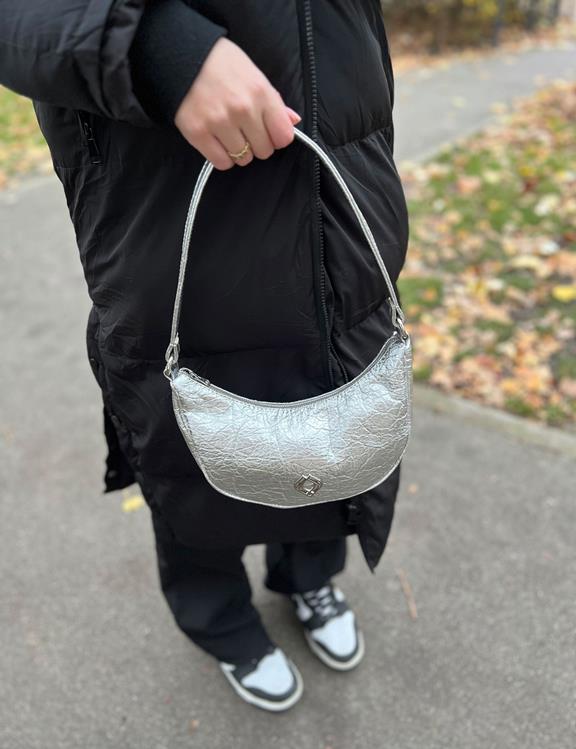 Moonbag Pineapple Leather Silver 7