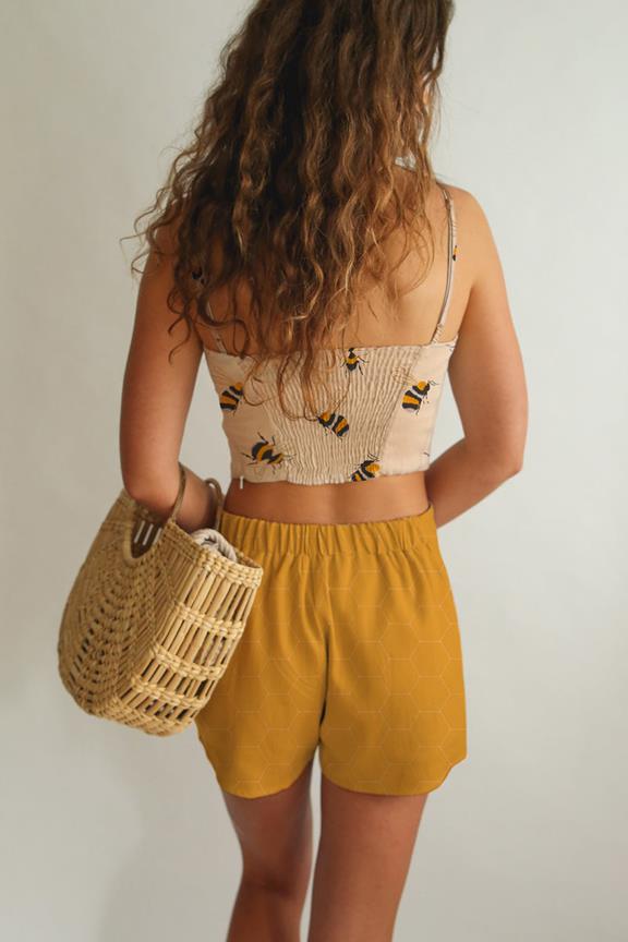 Crop Top And Shorts Set Bea Bumblebee Print On Creme 3