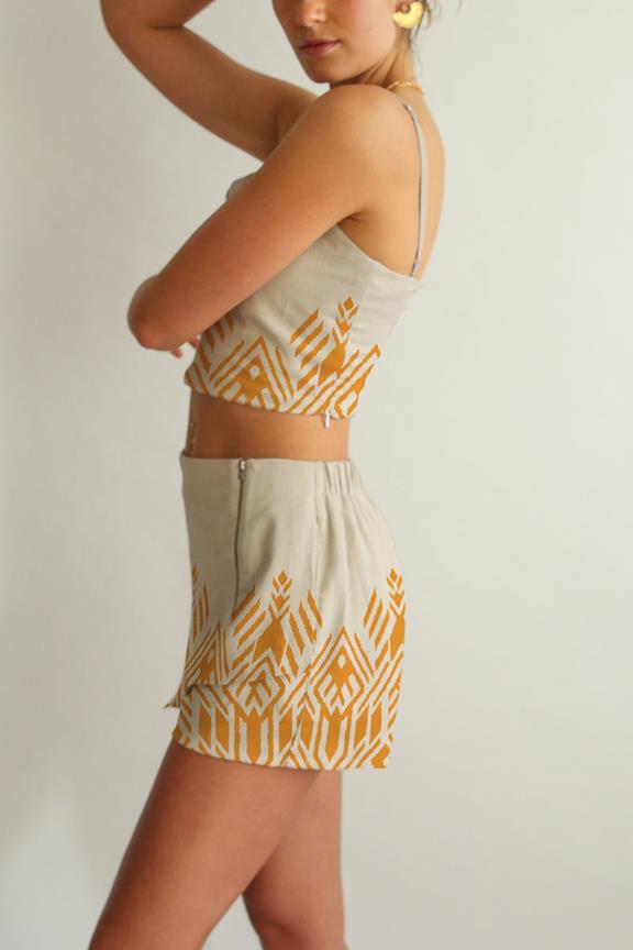 Crop Top And Shorts Set Amber Gold Symmetrical Print On Blanc 4