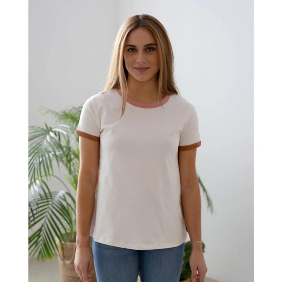 T-Shirt Basic White & Pink 3