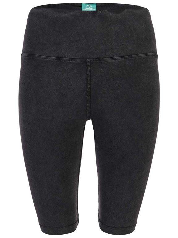 Essential Biker Shorts Black 4