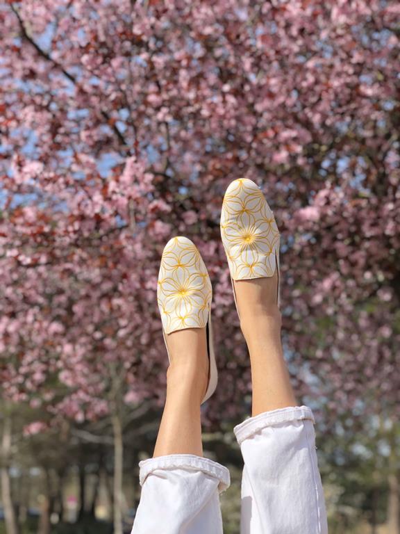 Loafers Flowers Yellow & White 7