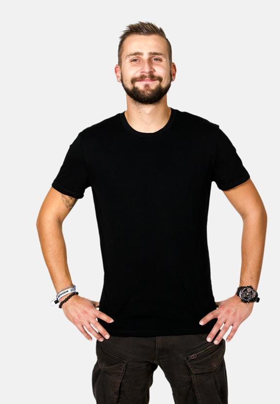 T-Shirt Slim Fit Feels Black 1