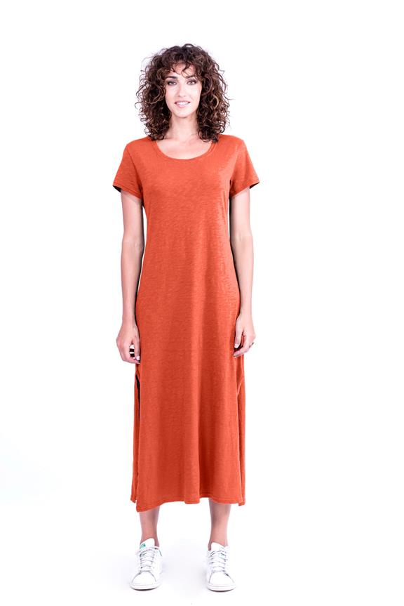 Jurk Uma Terracotta Oranje via Shop Like You Give a Damn