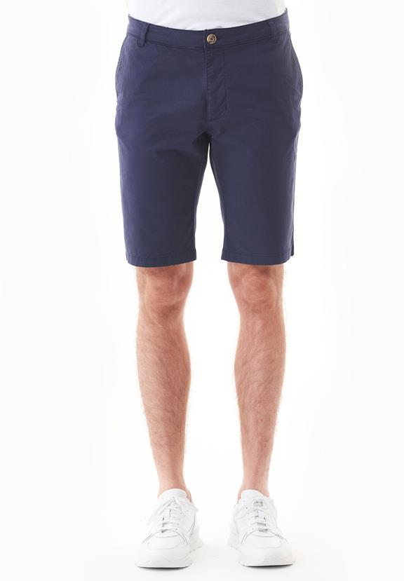Organic Cotton Slim Fit Chino Shorts 2