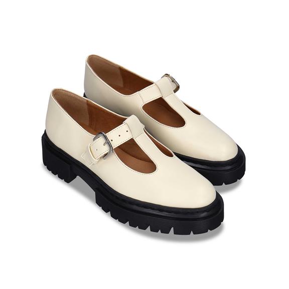 Mary Jane Buckle Shoes Teresa White 4
