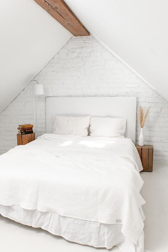 Linen Waffle Bed Throw White 4