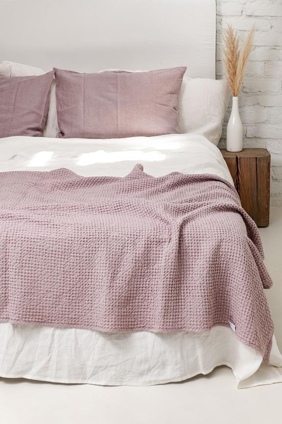 Linen Waffle Bed Throw Dusty Rose 3