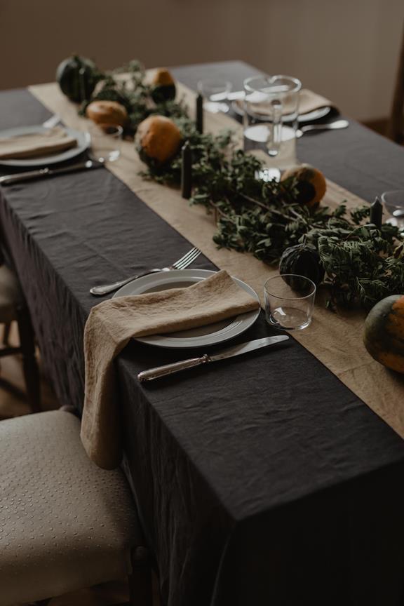 Linen Tablecloth Charcoal Grey 2
