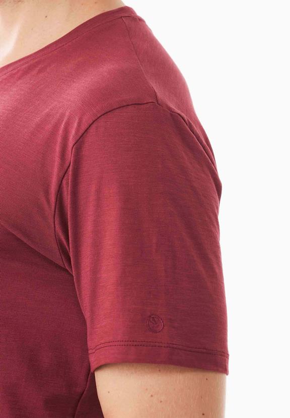 Basic T-Shirt Organic Cotton Red from Shop Like You Give a Damn
