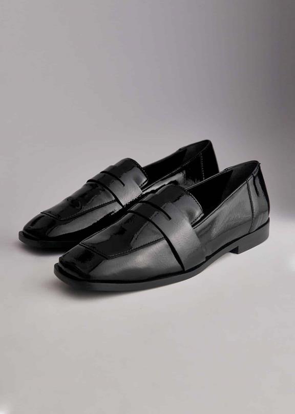 Loafers Square Black 3