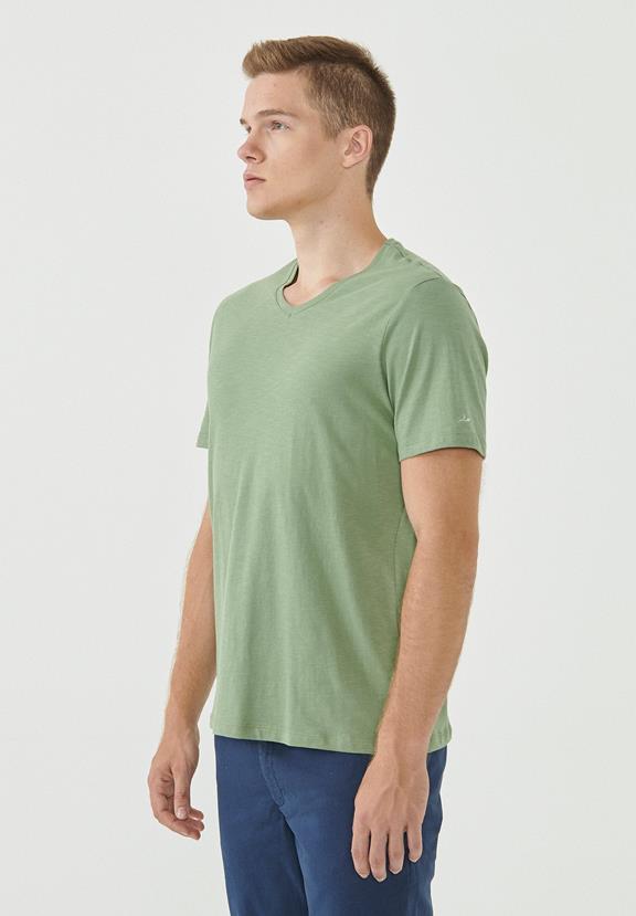 Basic T-Shirt V-Neck Organic Cotton Light Green 3