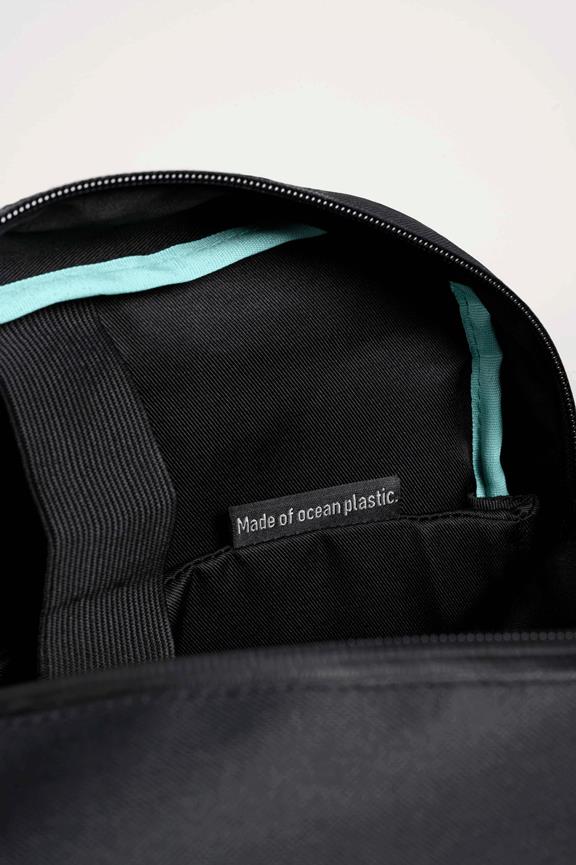 Backpack Daypack Black 8