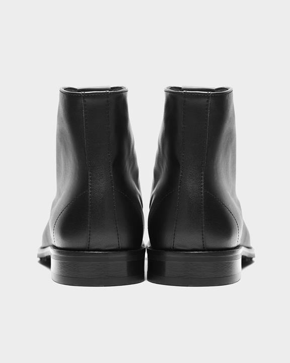 Laced-Up Ankle Boots Black 5