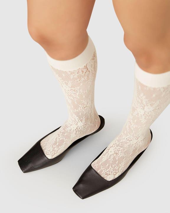  Lace Knee-Highs Rosa Ivory 3