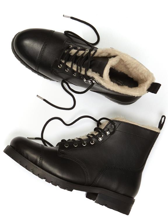 Insulated Women's Work Boots Black via Shop Like You Give a Damn